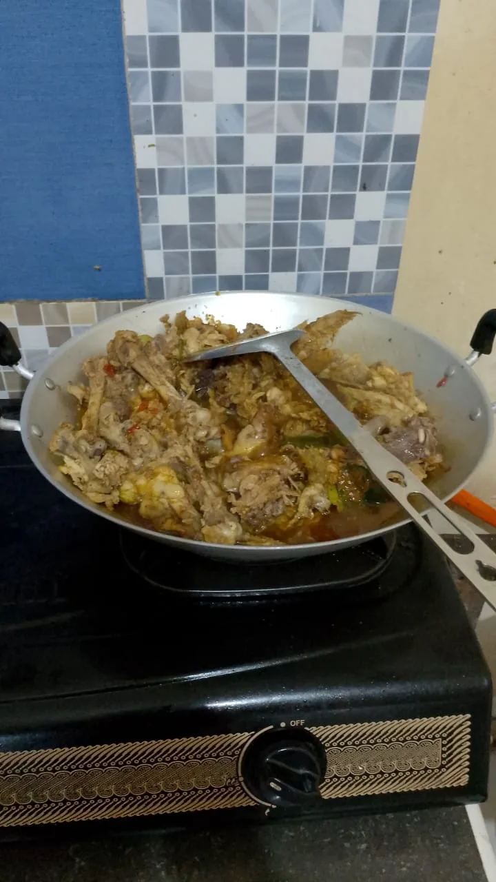 Pratinjau foto: Rica ayam